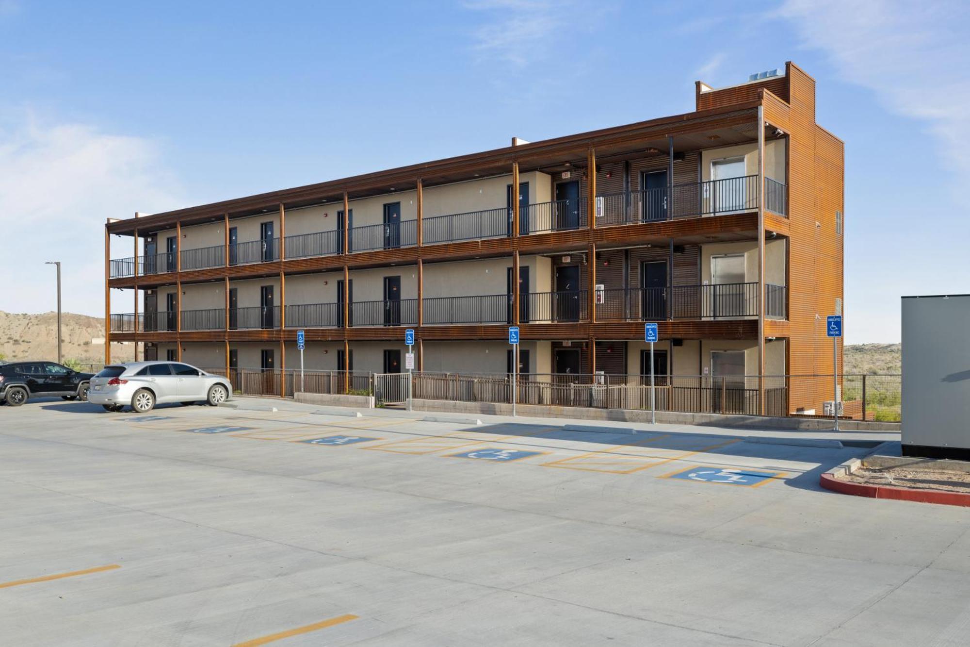 Topock66 Hotel Exterior foto